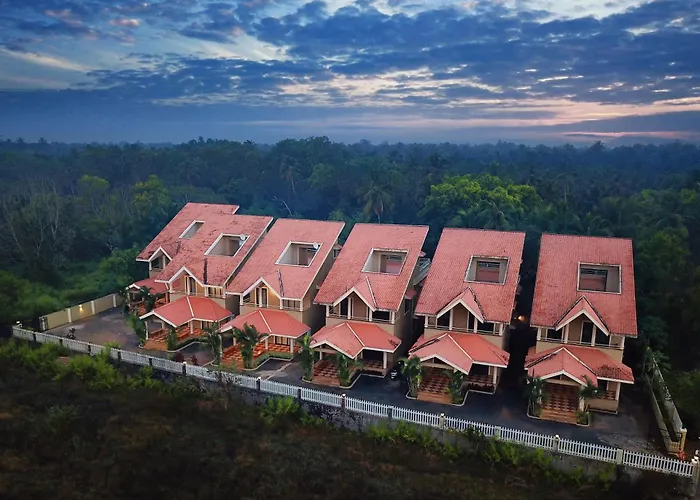 Treehouse Blue Hotel & Villas Colva