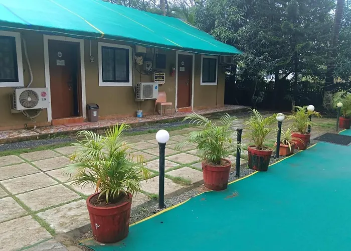 Ave Maria Guest House Apartment And 3Bhk Villa Colva