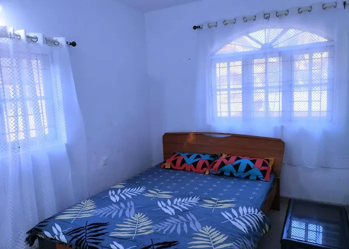 Ave Maria Guest House Apartment And 3Bhk Villa Colva